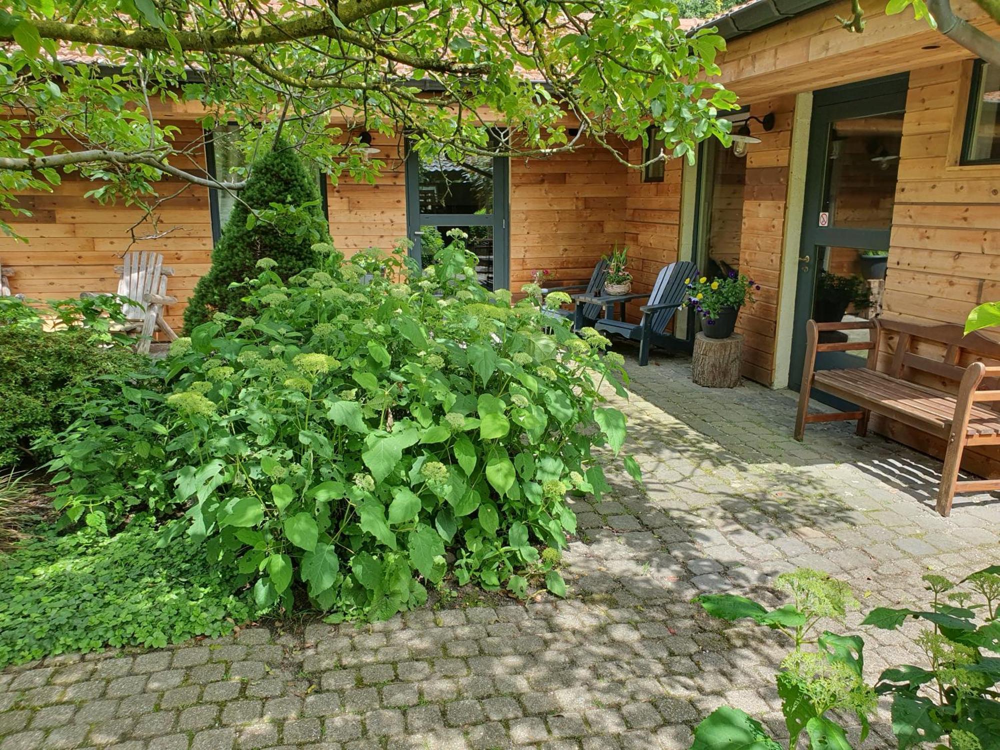 B&B Land Of Tir Nan Og Lommel Exterior foto